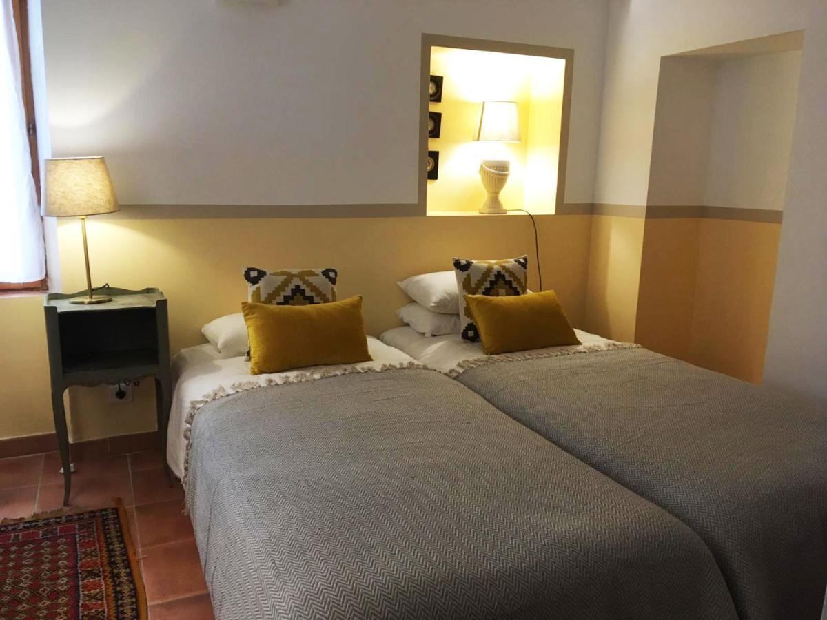 La Belle Amie Bed & Breakfast Seillons-Source-d'Argens Exterior foto