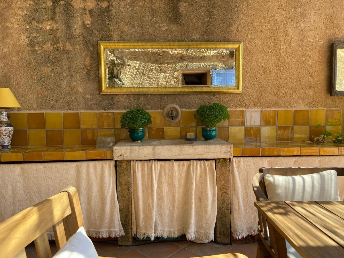 La Belle Amie Bed & Breakfast Seillons-Source-d'Argens Exterior foto